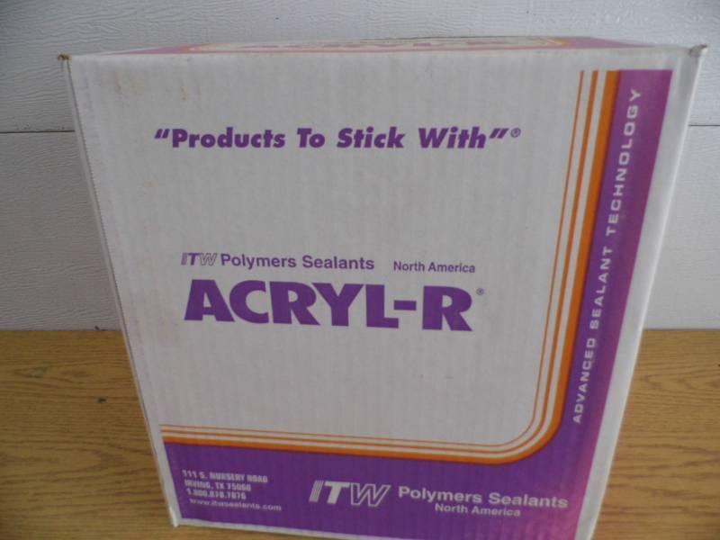 lot 90 image: Case of 30 Acryl-R Sealant