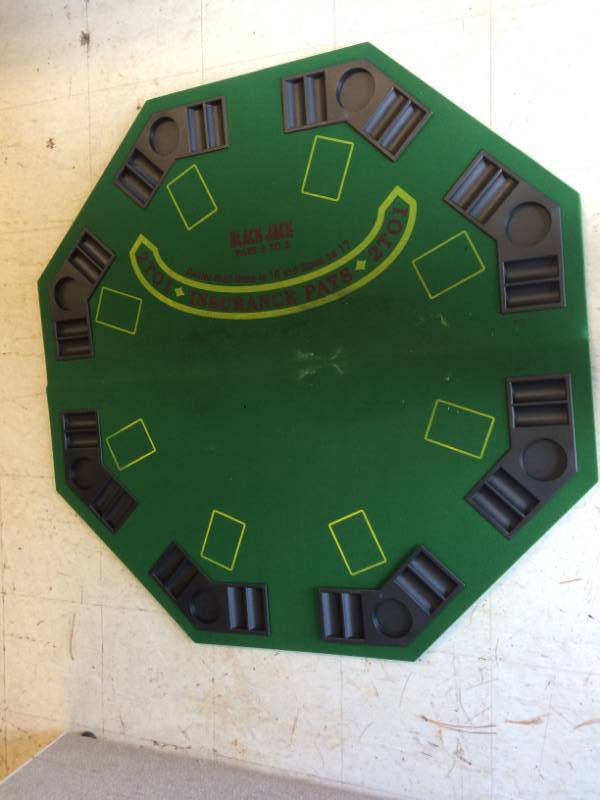 lot 36 image: Travel Poker Table Insert