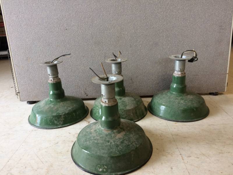 lot 92 image: Ivanhoe Light Fixtures