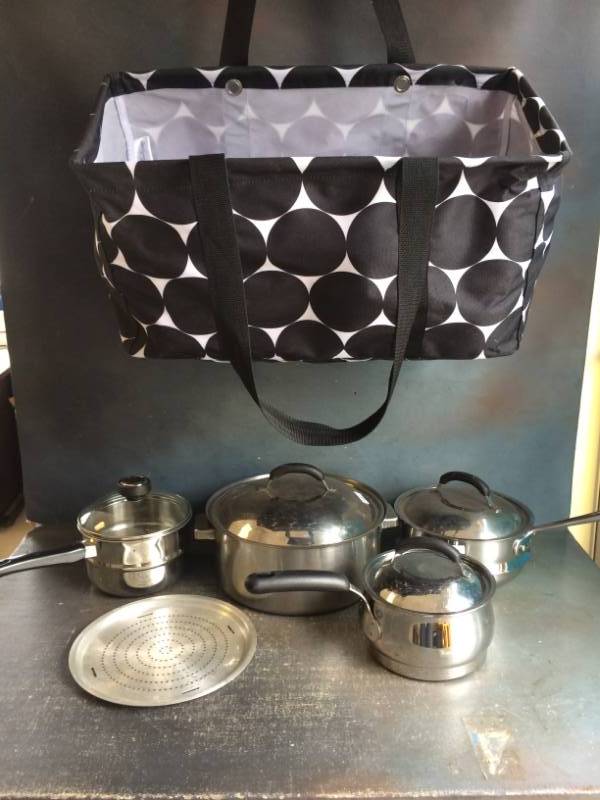 lot 121 image: Pots and Pans
