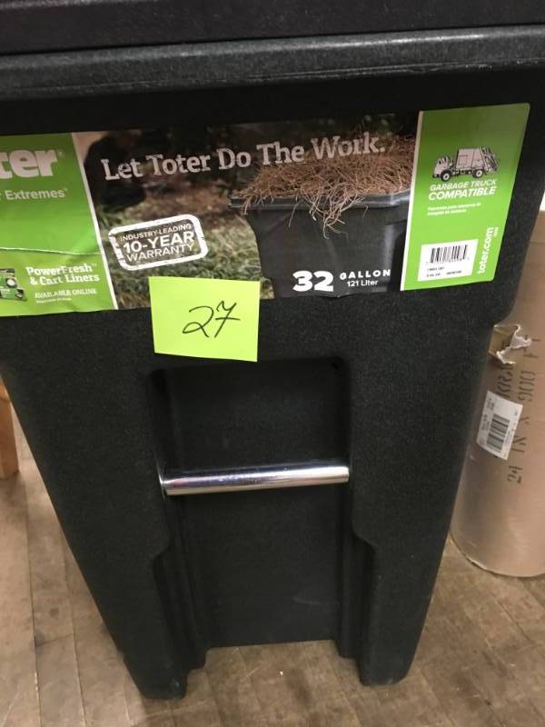 Toter 32 Gal. Greenstone Trash Can with Wheels and Attached Lid not used