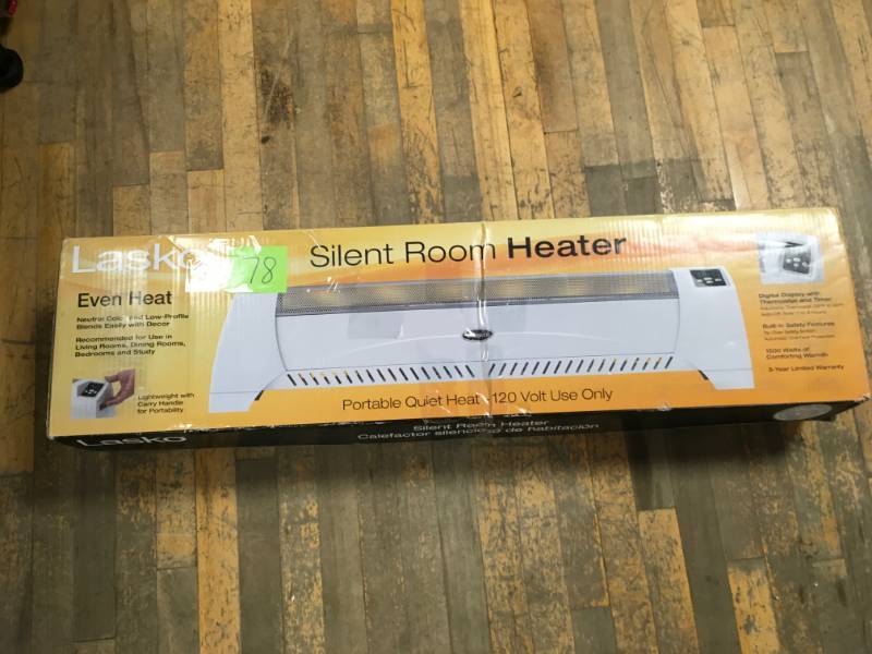 Lasko Heaters 1500 Watt Low Profile Silent Room Heater with Digital Display - Wh in good condition