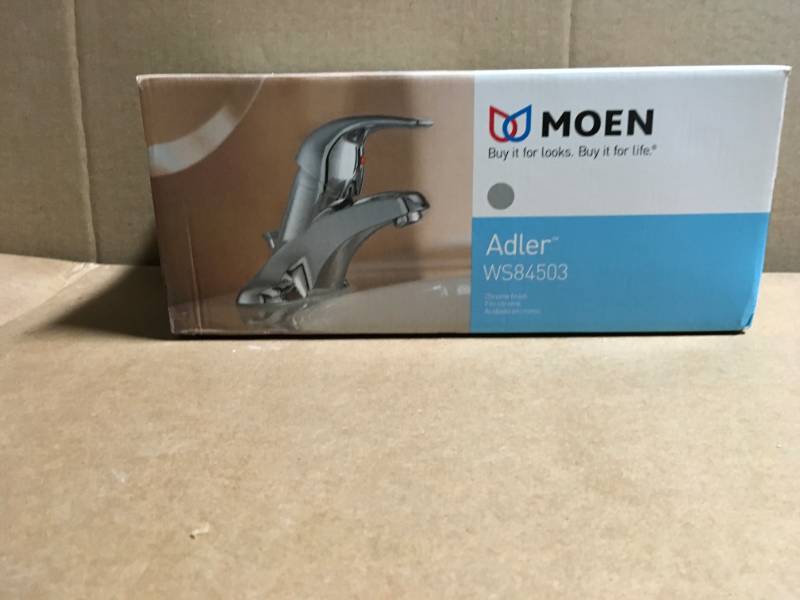 MOEN Chateau 4 in. Centerset Single Handle Low-Arc Bathroom Faucet in Chrome without Drain Assembly in good condition