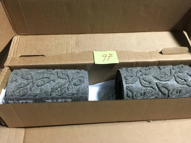 Aqua Shield Medium Gray 8.5 in. x 30 in. Boxwood Stair Tread Cover in good condition