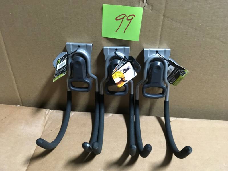 Rubbermaid FastTrack Garage Utility Hook in good condition