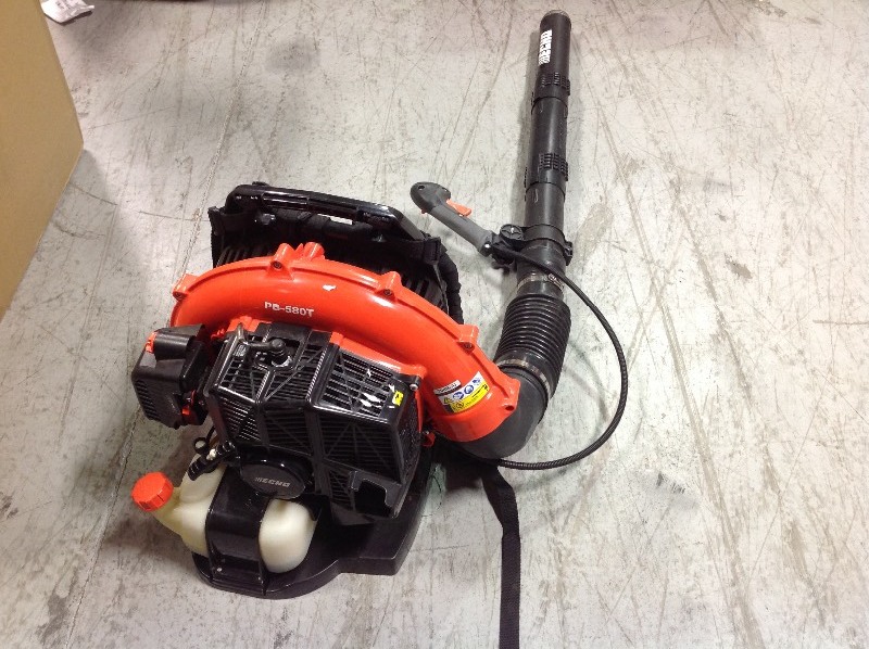 ECHO 215 MPH 510 CFM 58.2cc Gas 2-Stroke Cycle Backpack Leaf Blower with Tube Throttle in working conditions