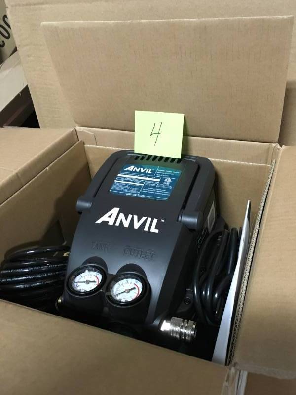 lot 4 image: ANVIL 2G Pancake Air Compressor in good condition