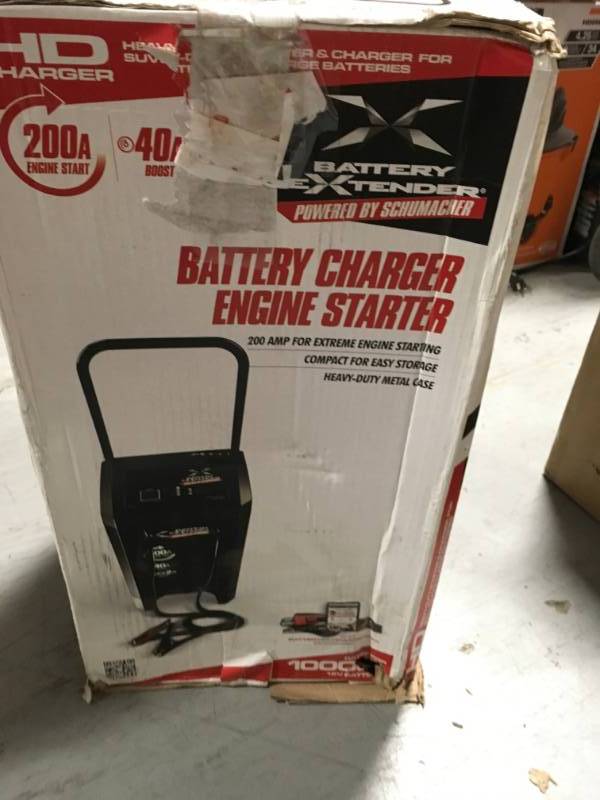lot 16 image: Schumacher Electric SC1353 Automatic Battery Charger, 200 Amp in good condition