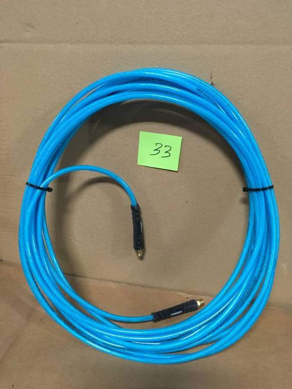lot 33 image: Husky 14   AIR HOSE in good condition