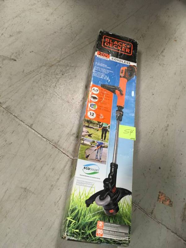 lot 54 image: BLACKDECKER 12 in. 20-Volt MAX Lithium-Ion Cordless 2-in-1 String Grass TrimmerLawn Edger with 2.5Ah Battery and Charger Included USED