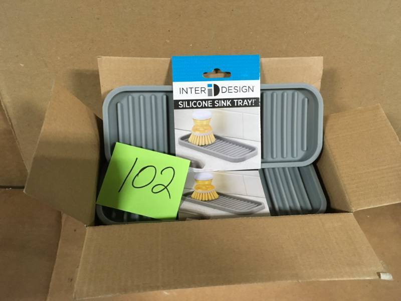 lot 102 image: InterDesign 63883 9 x 3.5 in. Silicone Lineo Sink Tray - Gray