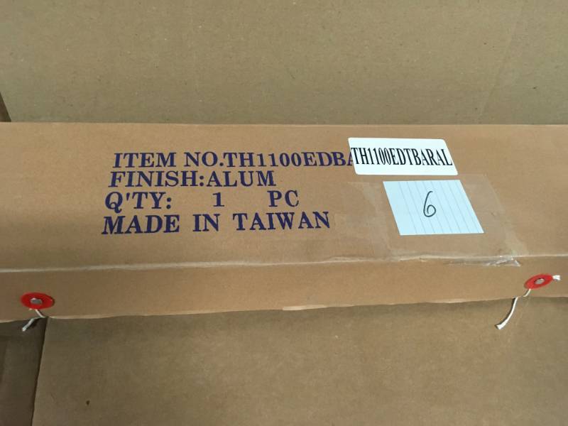 Touch Bar TH1100EDTBAR �touch bar� style exit devices in good condition