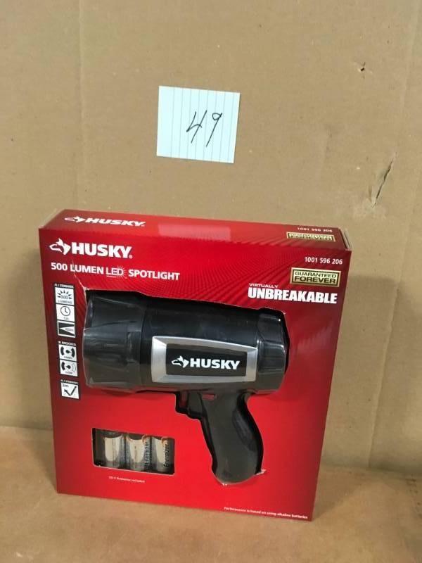 HUSKY 500 Lumen LED SPOTLIGHT 1001 596 206 Virtually Unbreakable WITH BATTERIES not used