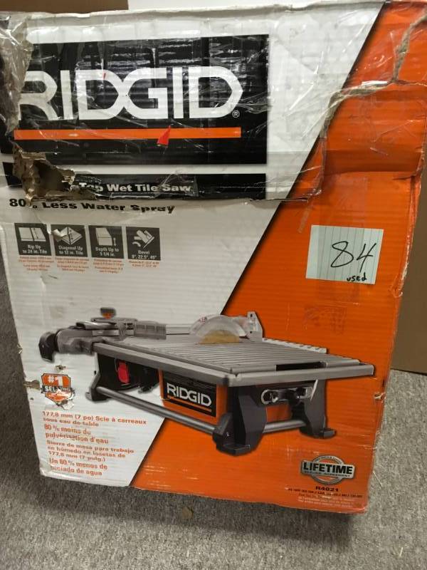RIDGID 6.5 Amp Corded 7 in. Table Top Wet Tile Saw USED - not used