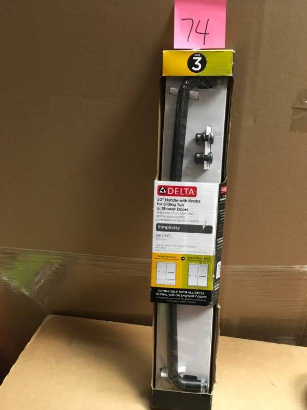 Delta Simplicity Handle with Knobs for Sliding Shower or Bathtub Door in Chrome in good condition