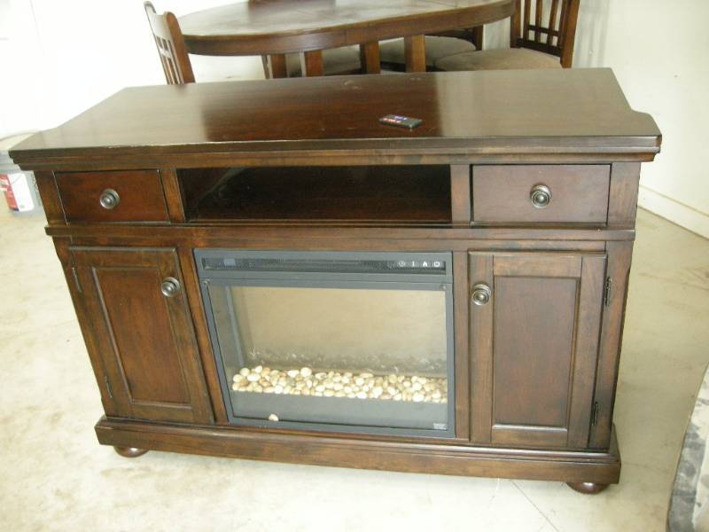 lot 13 image: Paite Electric FireplaceHeater in Cabinet