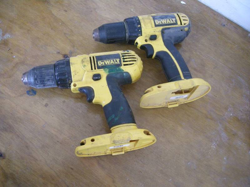 lot 35 image: 2 DeWalt 18v Cordless Drill Drivers