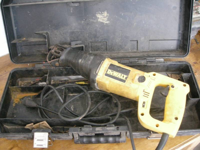 lot 37 image: DeWalt Reciprocating Saw