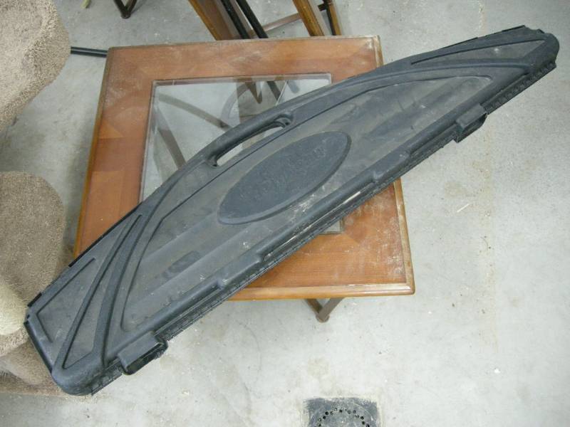 lot 60 image: Flambeau Oversized Contoured Single Gun Case
