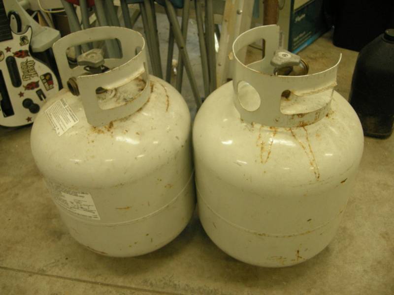 lot 109 image: 2 Propane Tanks