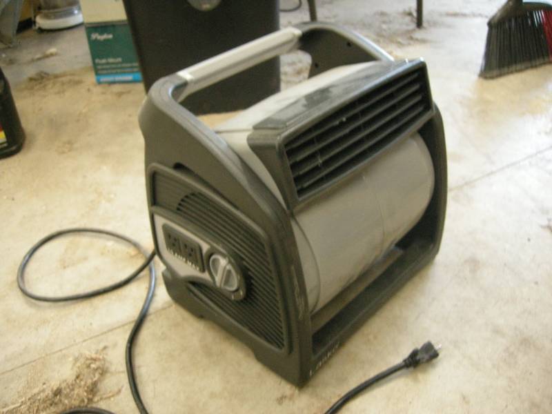 lot 110 image: Lasko Performance Pivoting Utility Fan