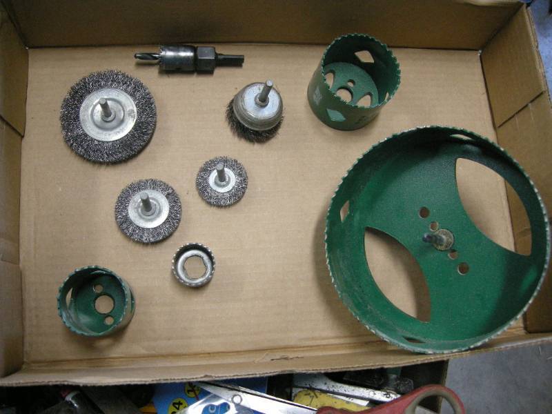 lot 136 image: Wire Wheels, Hole Saws