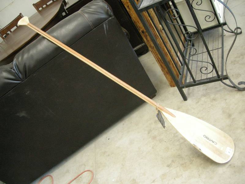 lot 155 image: CavPro Beavertail Wooden OarPaddle
