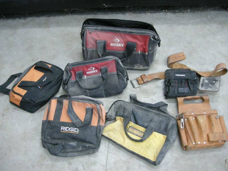 lot 173 image: Misc Tool Bags, Pouches