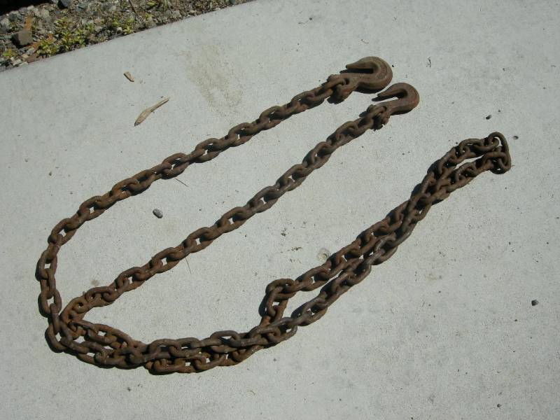lot 180 image: 10 Log Chain
