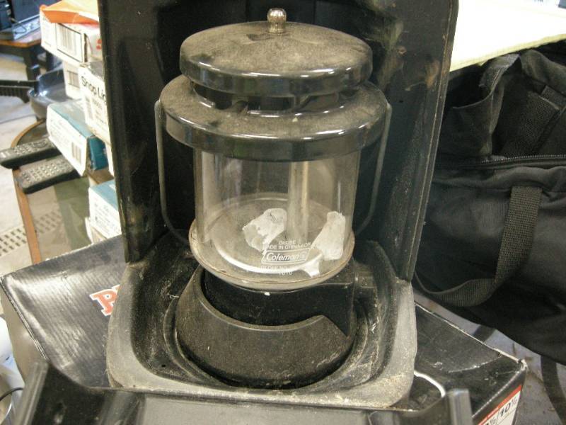 lot 200 image: Coleman Propane Lantern