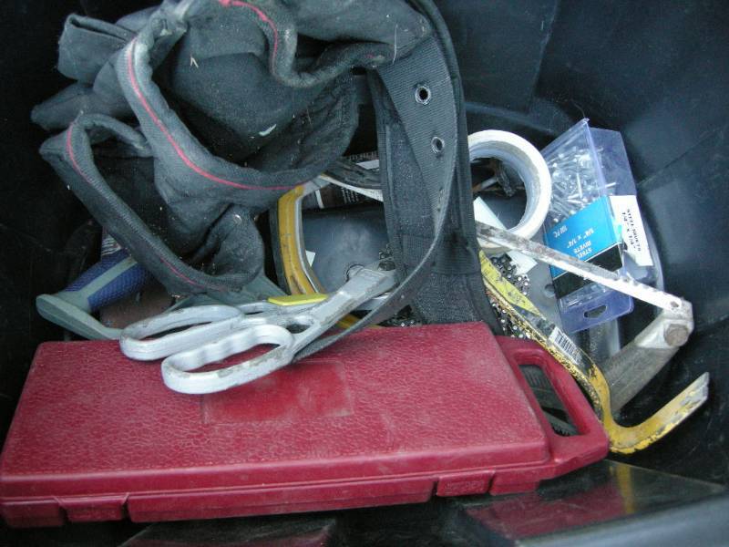 lot 206 image: Tool Belt, Tools, Tote