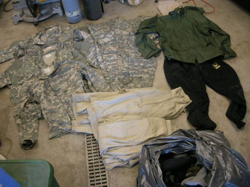 lot 213 image: Military Issue Clothing