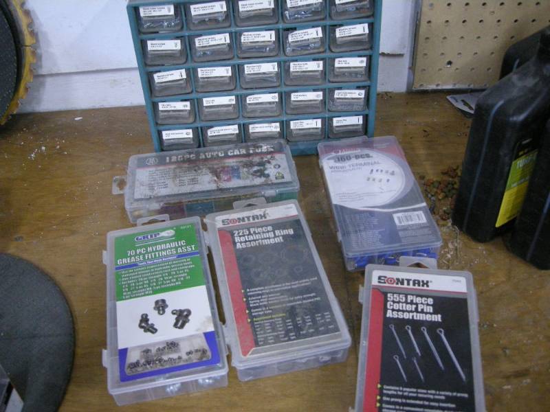 lot 240 image: Assortments