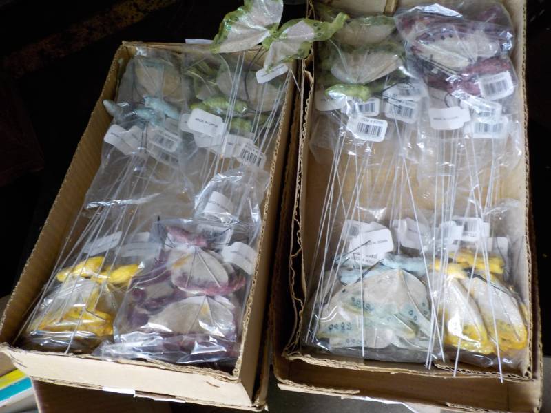 lot 37 image: 72 Butterfly Picks 4 different col...