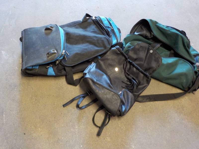 lot 43 image: 3 Bags...