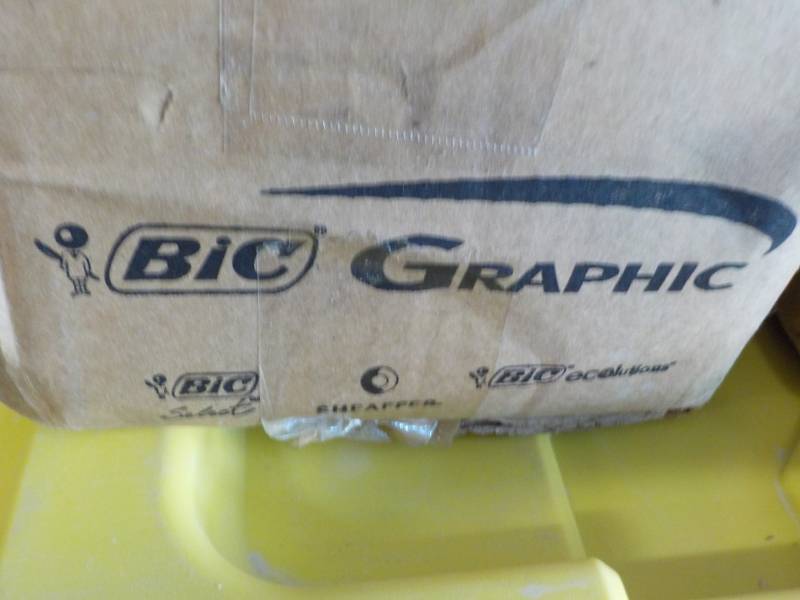 lot 47 image: Large Quantity of Bic Pens...