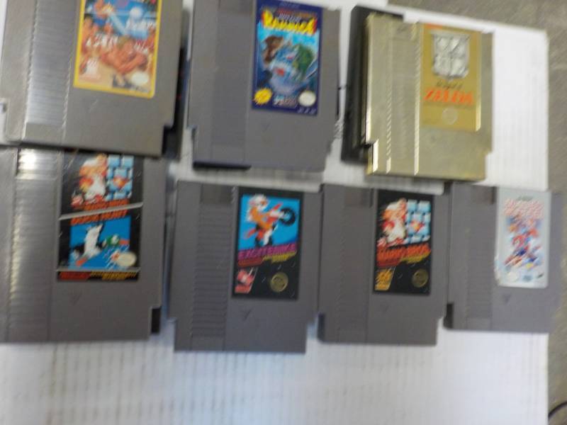 lot 90 image: Nintendo games made in Japan from 1...