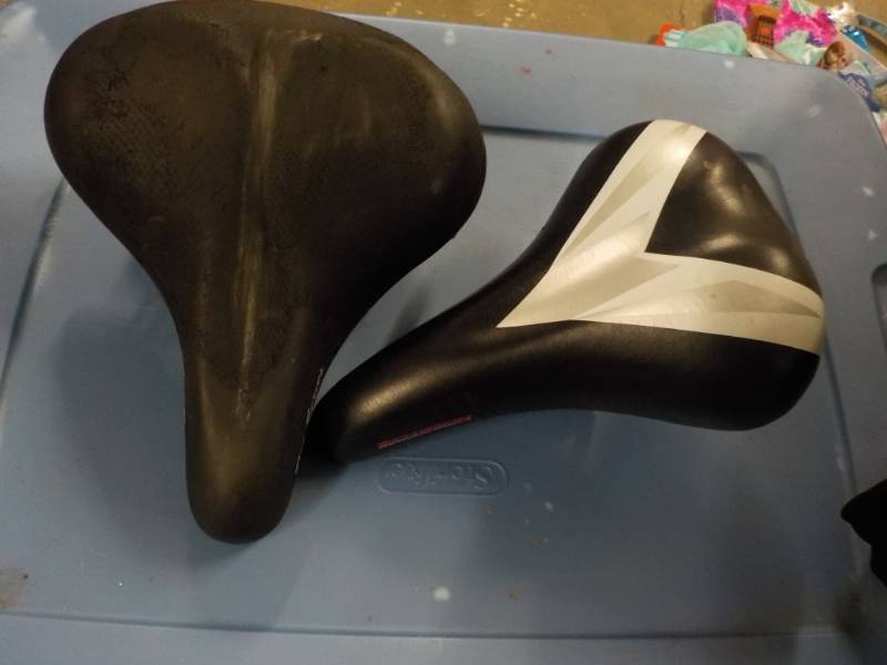 lot 121 image: 2 New bike Seats...