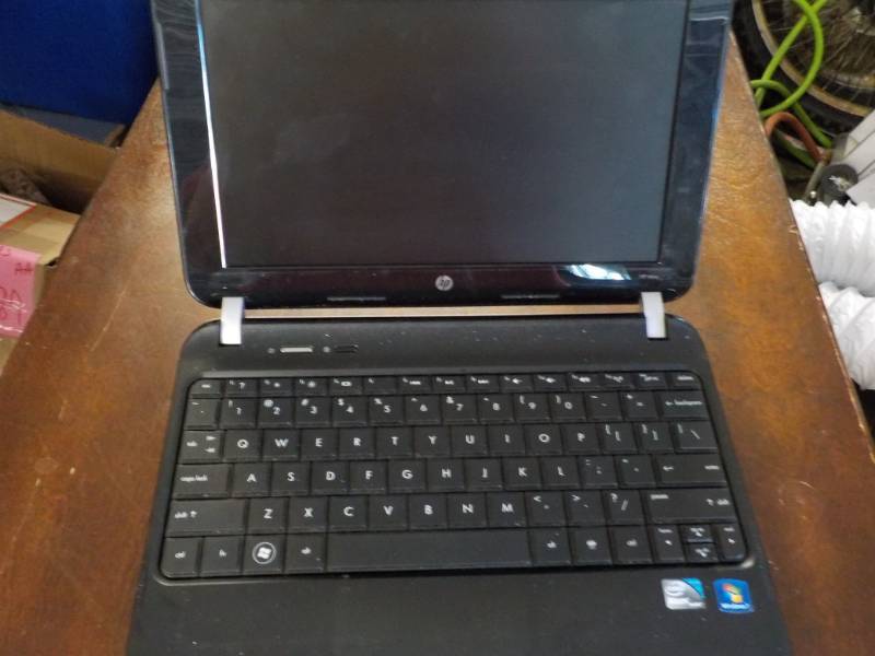 lot 155 image: HP Mini Laptop needs charger has ...