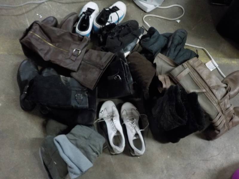 lot 171 image: Womens Boots and Shoes most size ...