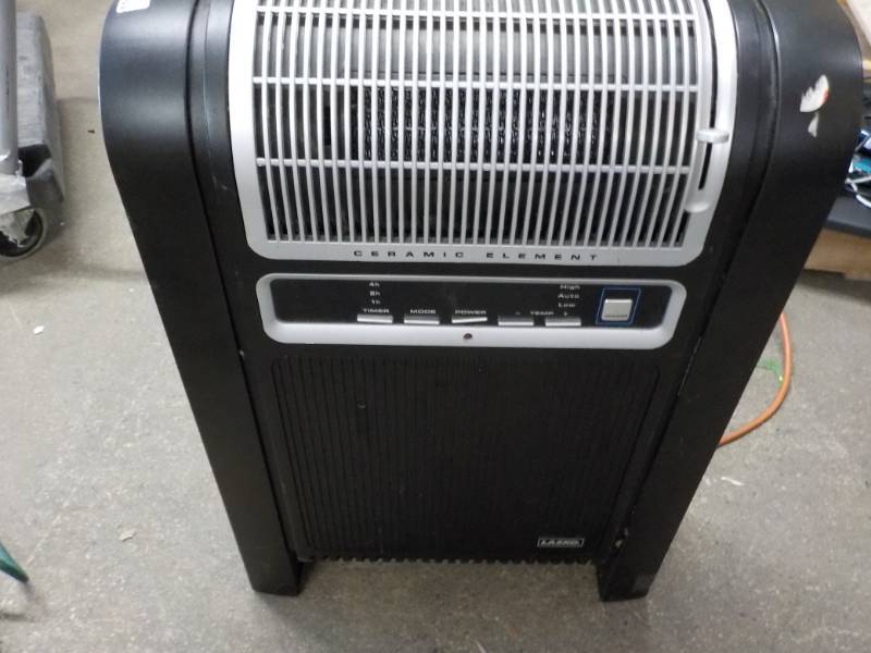 lot 192 image: Lasko Heater...