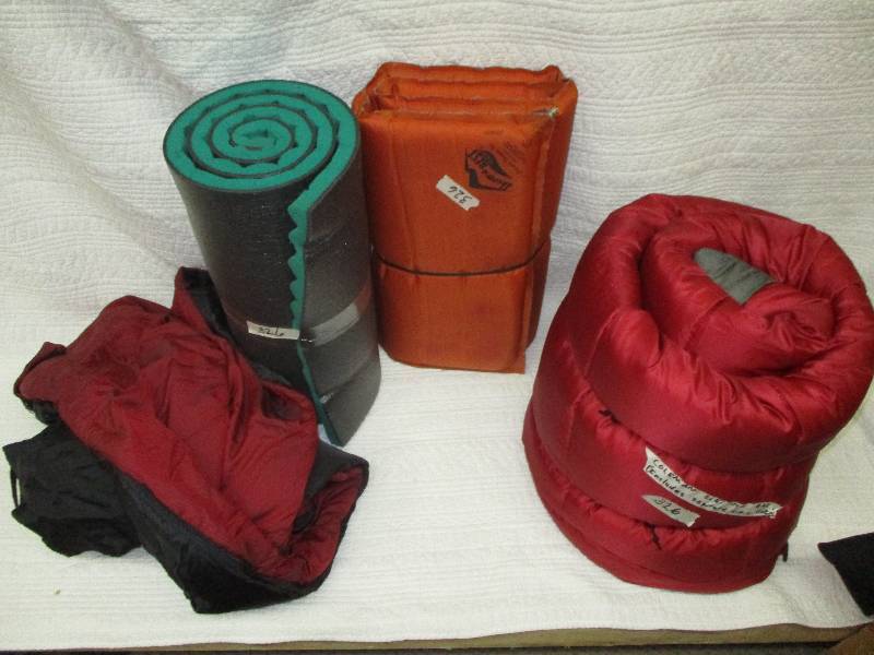 sleeping bags 2, foam pad,