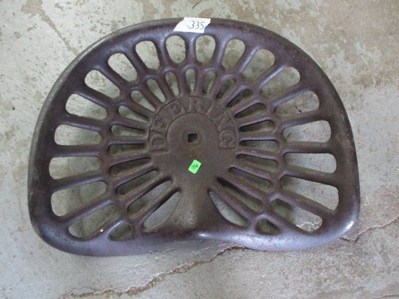 john deere cast tractor eat