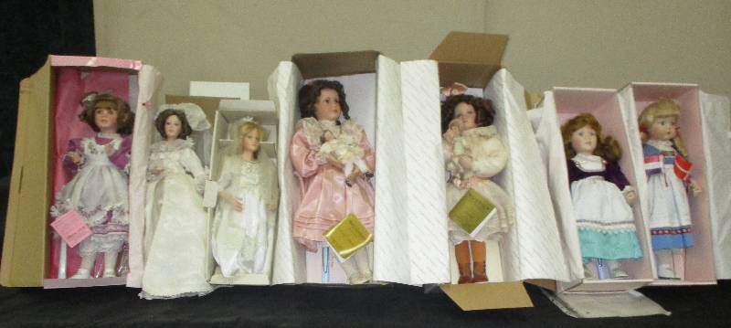 porcelin dolls , 7