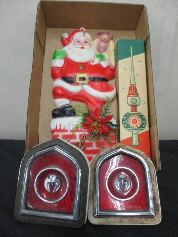old christmas items, clearance light