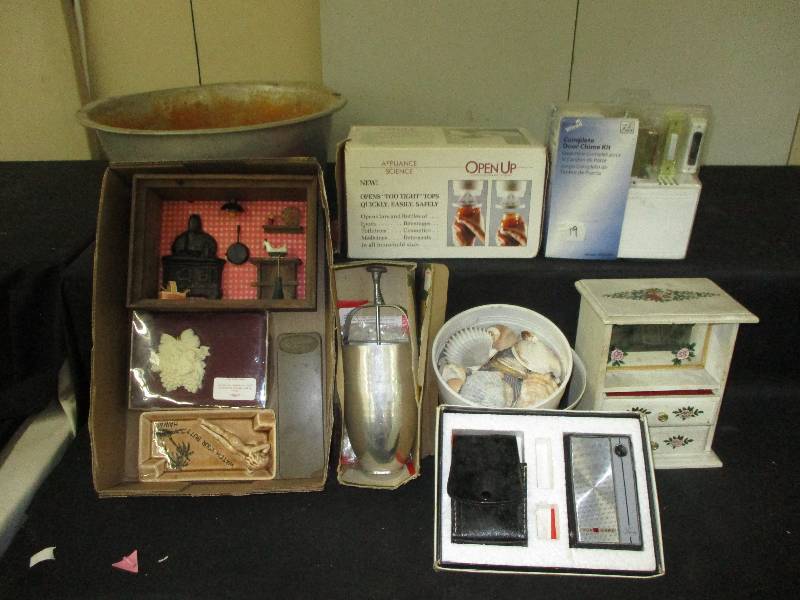 door chime, donut maker, shells, jar opener