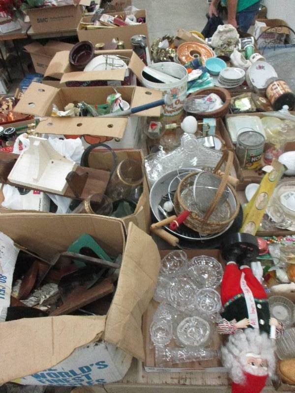 all the glassware that�s in photo