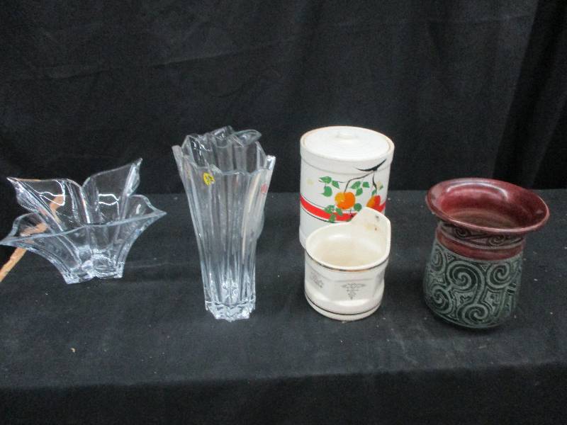 vases, lead crystal, cookie jars