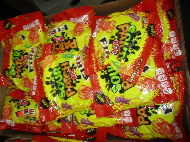 30 sour patch kids