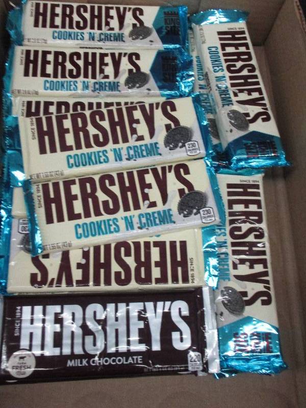 40 hersheys candy bars